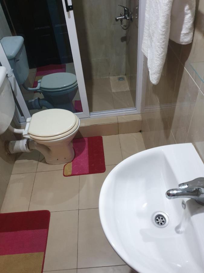 Fresh Air Lodge Sakumono Екстер'єр фото